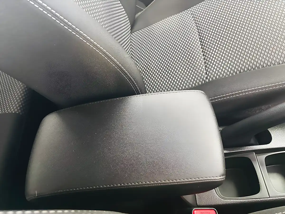 Used 2019 Suzuki Vitara Sz-T Black - Interior and Exterior details 20