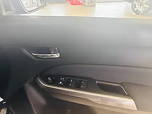 Used 2019 Suzuki Vitara Sz-T Black - Interior and Exterior details 15