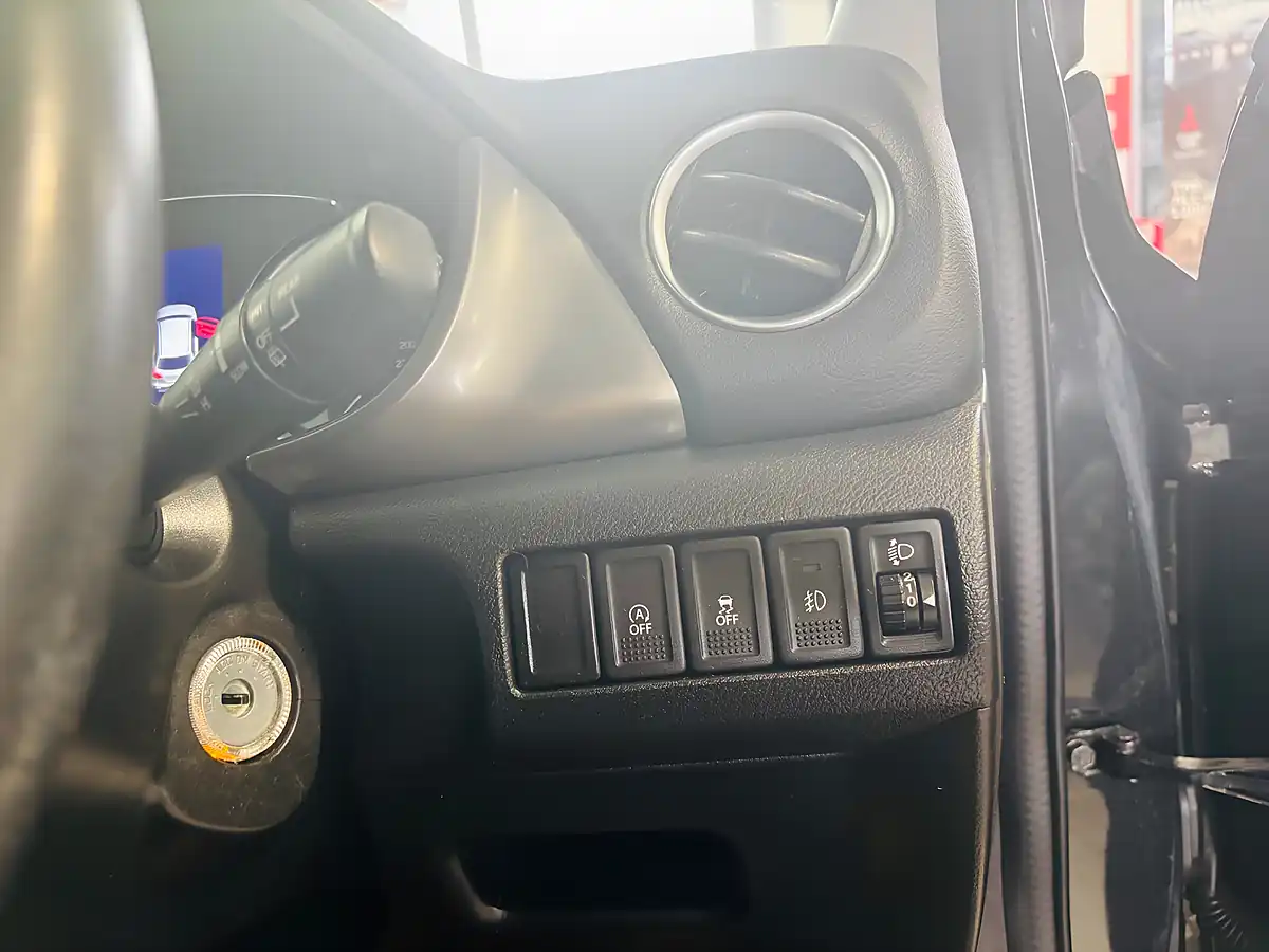 Used 2019 Suzuki Vitara Sz-T Black - Interior and Exterior details 18