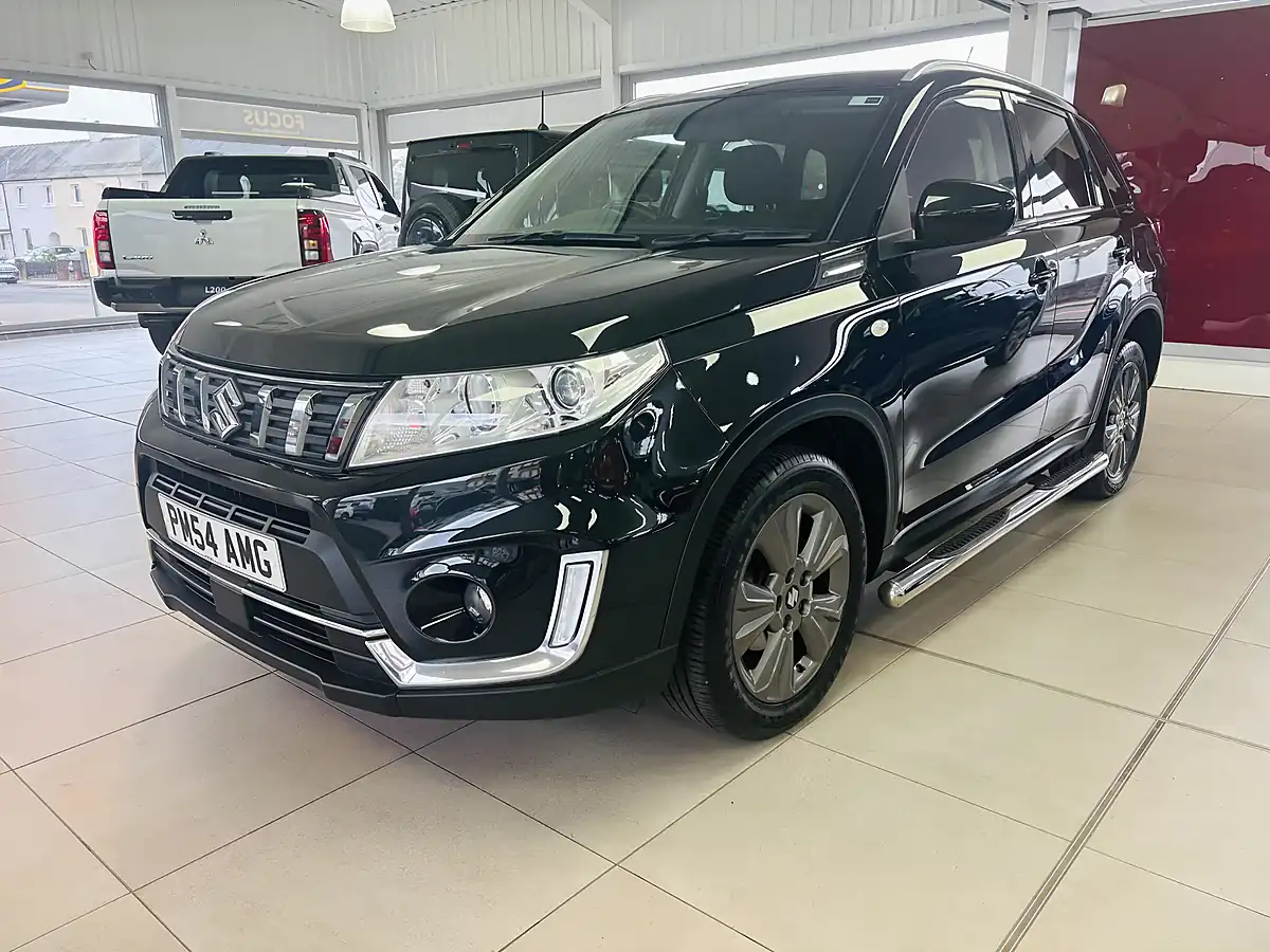 Used 2019 Suzuki Vitara Sz-T Black - Interior and Exterior details 3