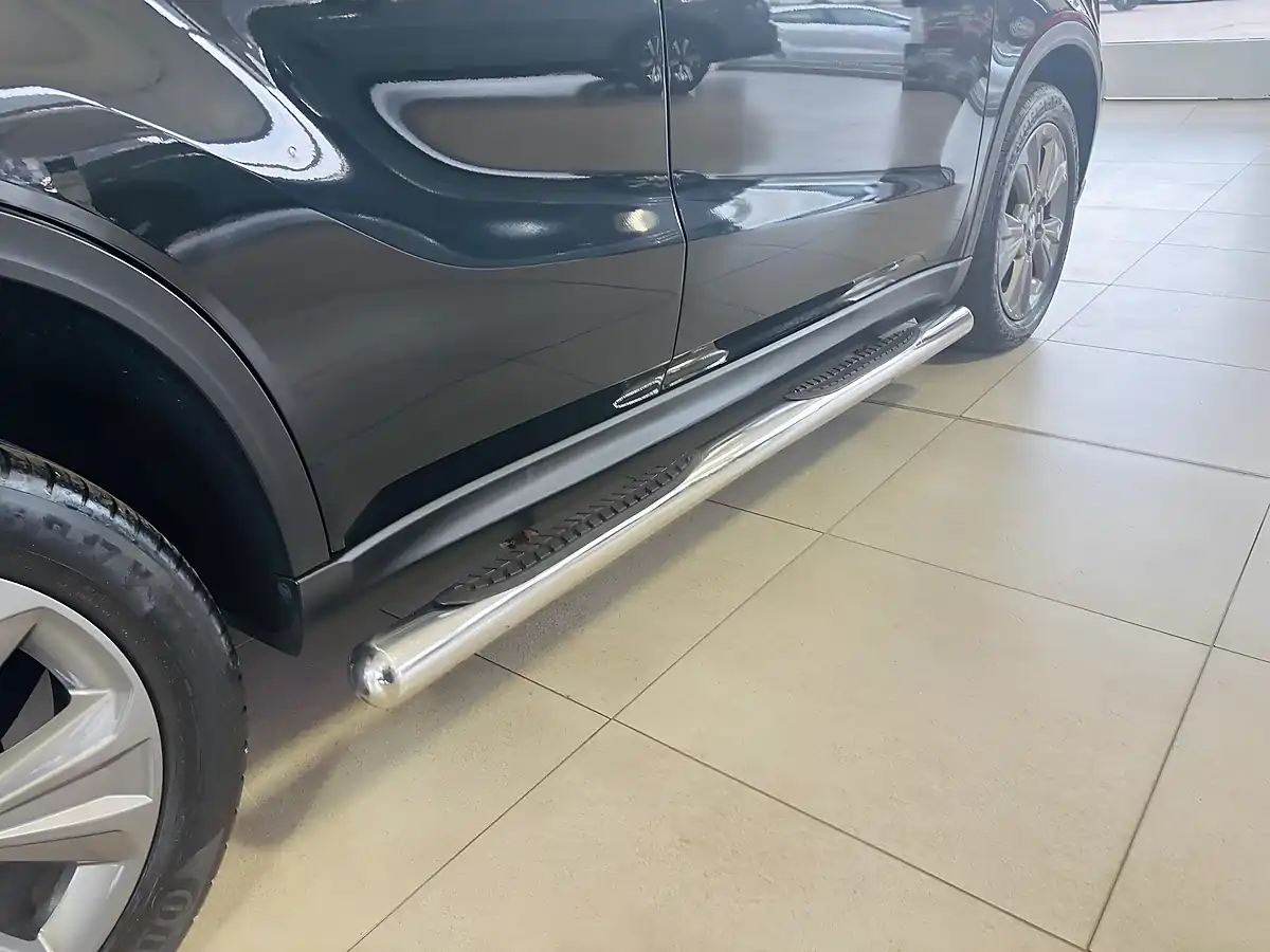 Used 2019 Suzuki Vitara Sz-T Black - Interior and Exterior details 9