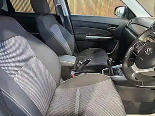 Used 2019 Suzuki Vitara Sz-T Black - Interior and Exterior details 13