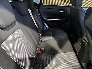 Used 2019 Suzuki Vitara Sz-T Black - Interior and Exterior details 15