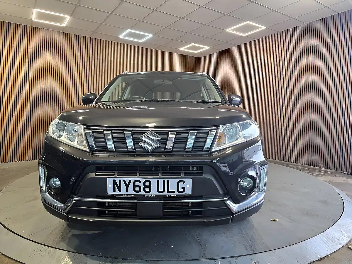 Used 2019 Suzuki Vitara Sz-T Black - Interior and Exterior details 2
