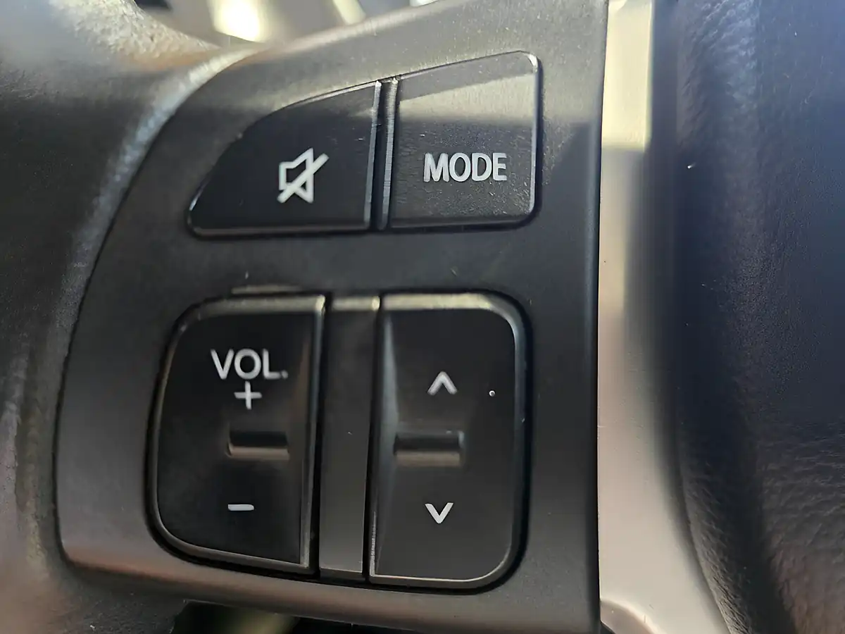 Used 2019 Suzuki Vitara Sz-T Black - Interior and Exterior details 20
