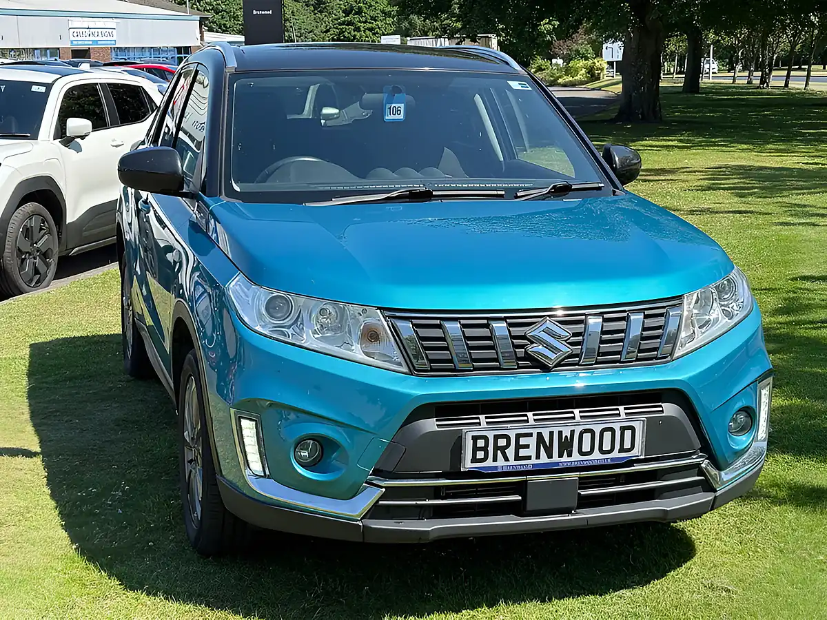 Used 2019 Suzuki Vitara Sz-T Blue - Interior and Exterior details 2