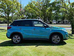Used 2019 Suzuki Vitara Sz-T Blue - Interior and Exterior details 6