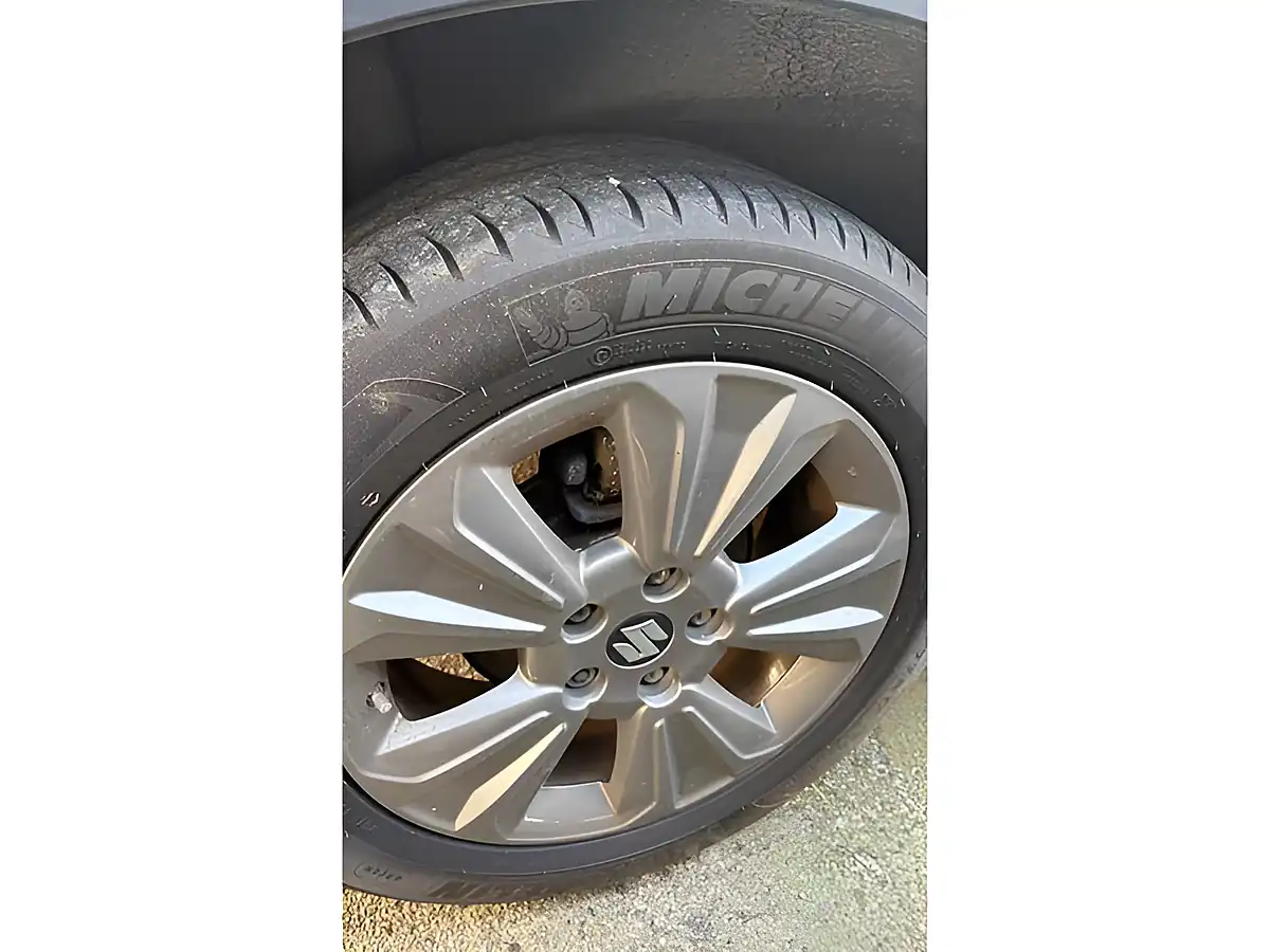 Used 2019 Suzuki Vitara Sz-T Grey - Interior and Exterior details 10