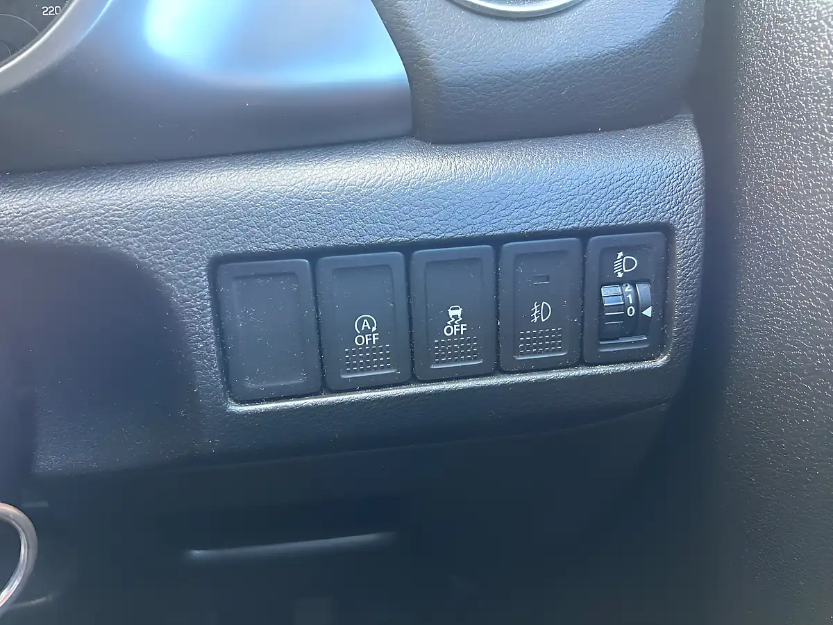 Used 2019 Suzuki Vitara Sz-T Grey - Interior and Exterior details 9