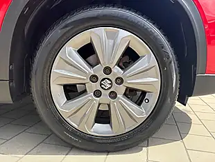 Used 2019 Suzuki Vitara Sz-T Red - Interior and Exterior details 7