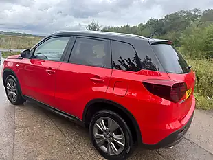 Used 2019 Suzuki Vitara Sz-T Red - Interior and Exterior details 18