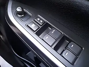Used 2019 Suzuki Vitara Sz-T Silver - Interior and Exterior details 19
