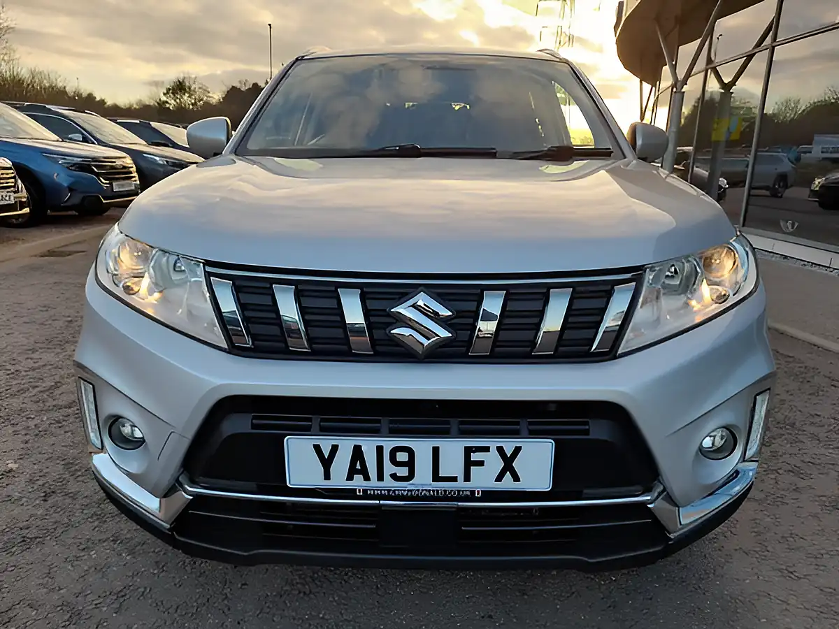 Used 2019 Suzuki Vitara Sz-T Silver - Interior and Exterior details 2