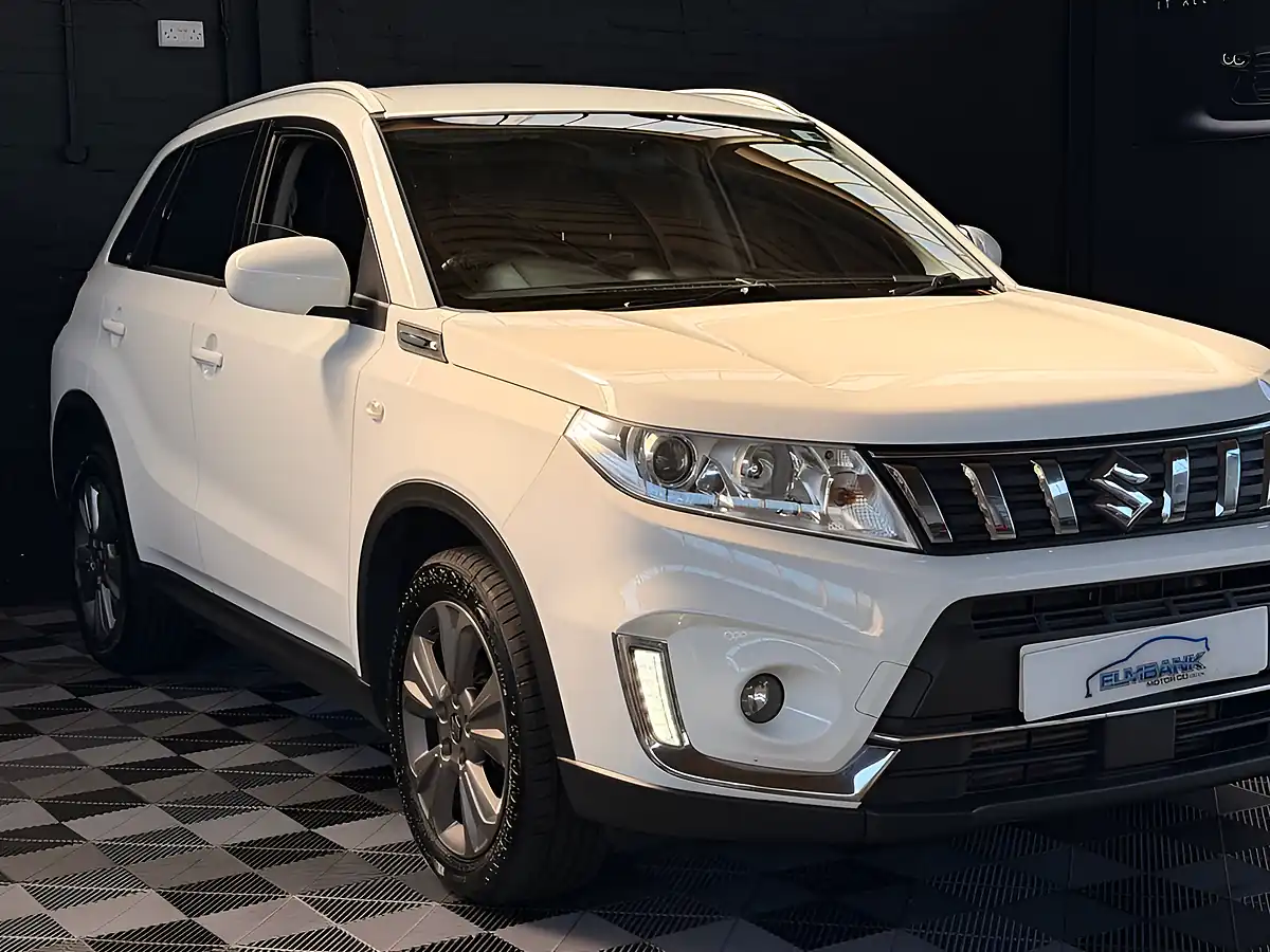 Used 2019 Suzuki Vitara Sz-T White - Interior and Exterior details 10