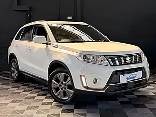 Used 2019 Suzuki Vitara Sz-T White - Interior and Exterior details 4