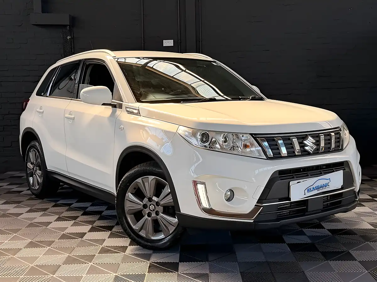 Used 2019 Suzuki Vitara Sz-T White - Interior and Exterior details 4