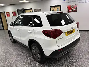 Used 2019 Suzuki Vitara Sz-T White - Interior and Exterior details 14
