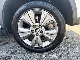 Used 2019 Suzuki Vitara Sz-T White - Interior and Exterior details 16