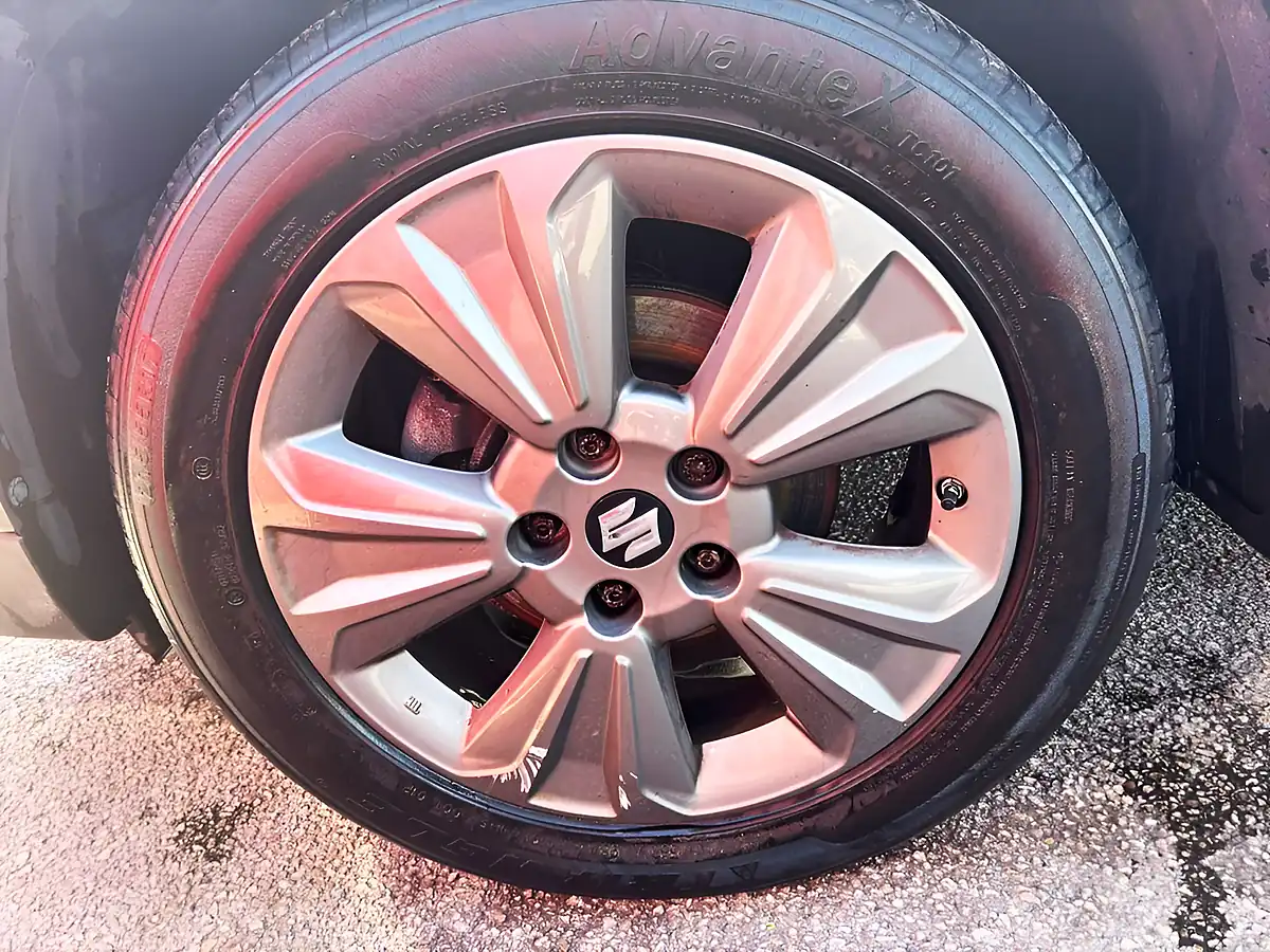 Used 2019 Suzuki Vitara Sz-T White - Interior and Exterior details 17