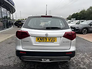 Used 2019 Suzuki Vitara SZ4 Silver - Interior and Exterior details 6