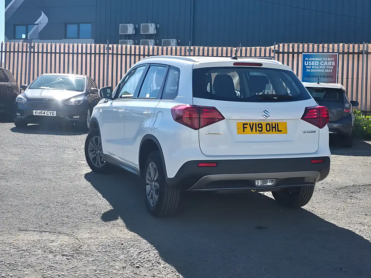Used 2019 Suzuki Vitara SZ4 White - Interior and Exterior details 4