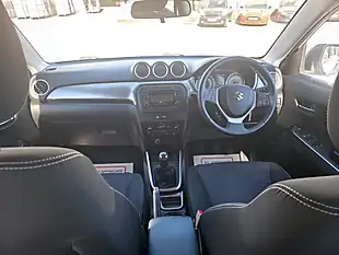 Used 2019 Suzuki Vitara SZ4 White - Interior and Exterior details 8