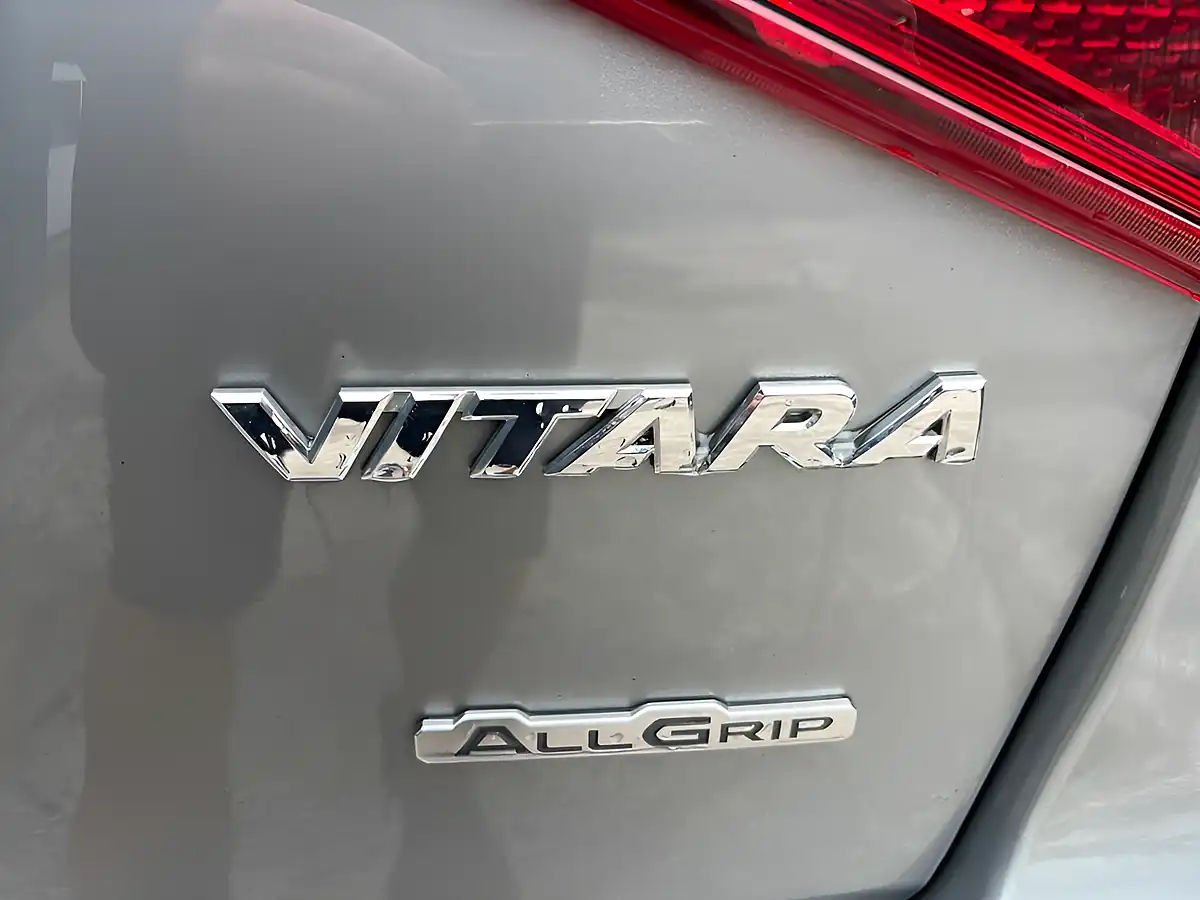 Used 2019 Suzuki Vitara SZ5 Grey - Interior and Exterior details 13