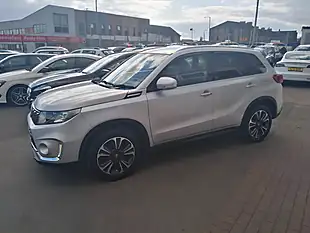 Used 2019 Suzuki Vitara SZ5 Silver - Interior and Exterior details 7