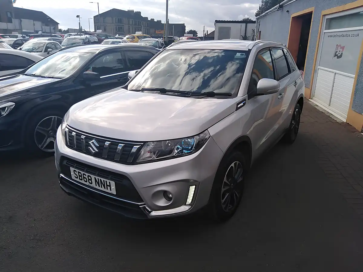 Used 2019 Suzuki Vitara SZ5 Silver - Interior and Exterior details 9