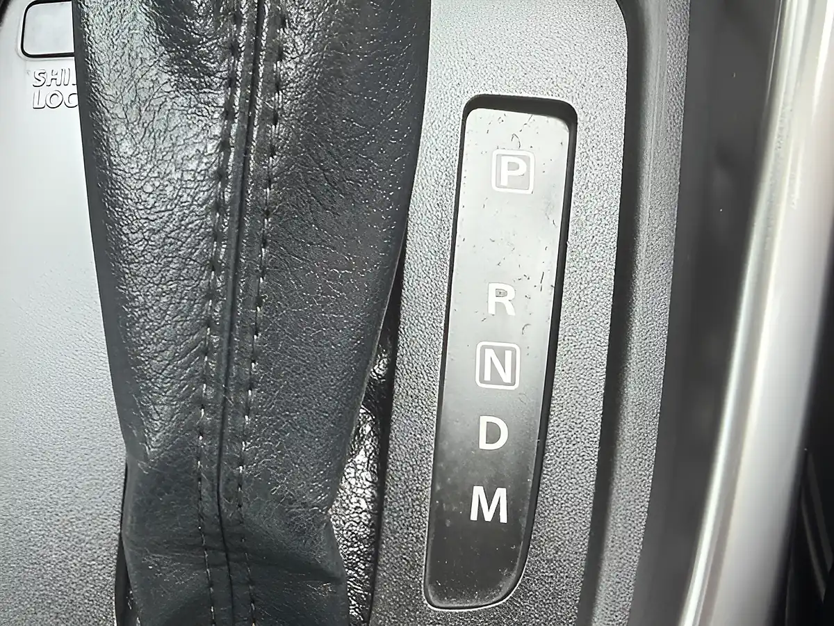 Used 2019 Suzuki Vitara SZ5 Silver - Interior and Exterior details 15