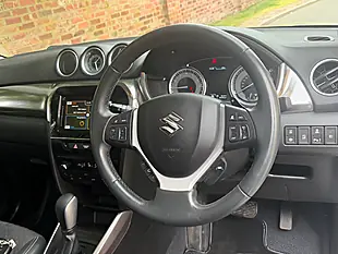 Used 2019 Suzuki Vitara SZ5 Silver - Interior and Exterior details 4