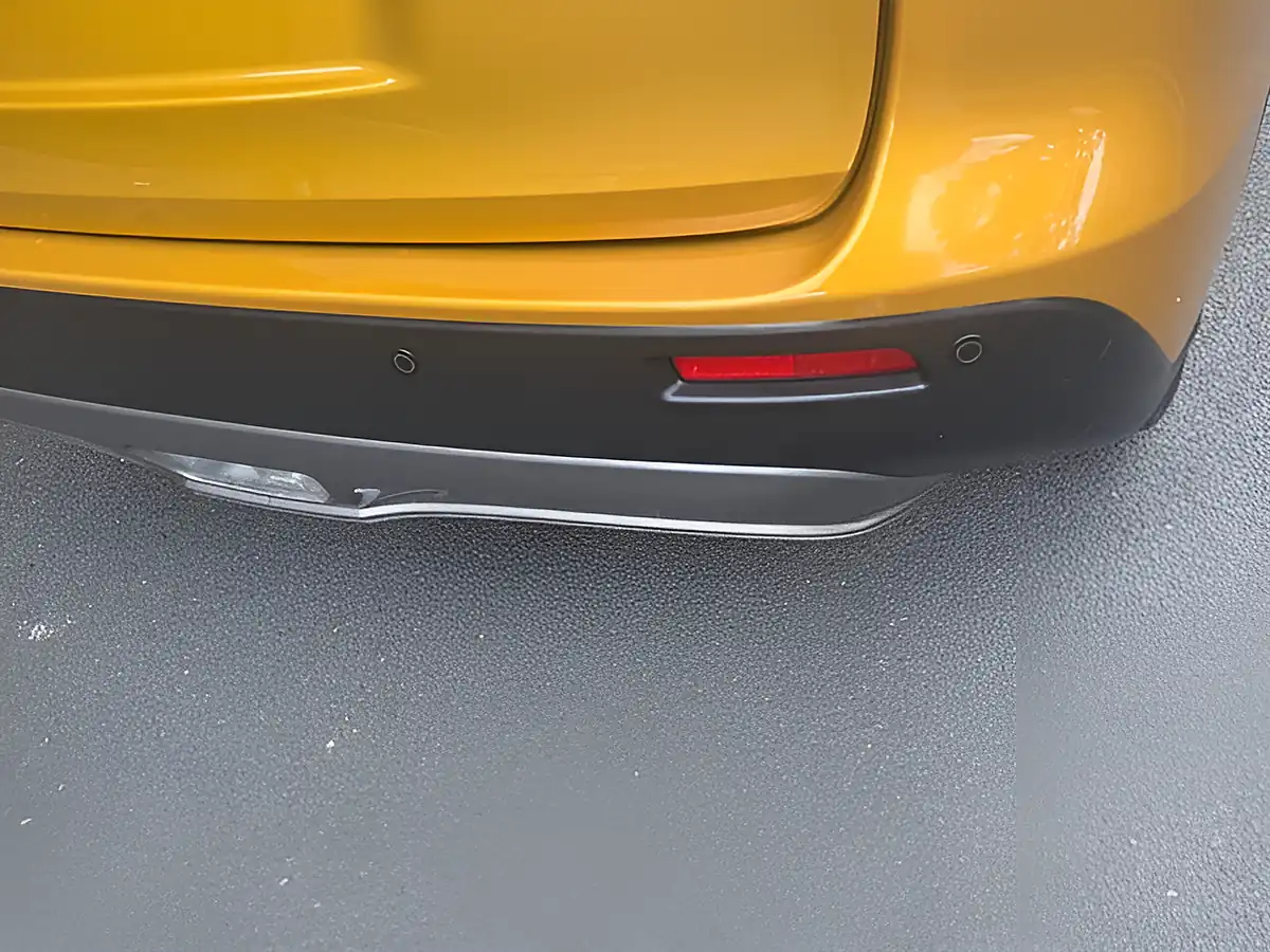Used 2019 Suzuki Vitara SZ5 Yellow - Interior and Exterior details 19