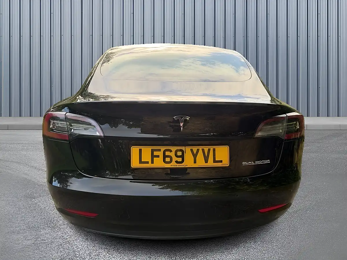 Used 2019 Tesla Model 3 Long Range Black - Interior and Exterior details 5