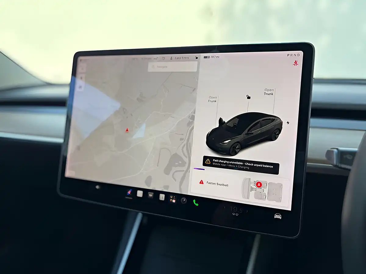 Used 2019 Tesla Model 3 Long Range Midnight Silver - Interior and Exterior details 16
