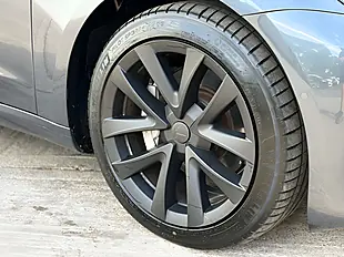 Used 2019 Tesla Model 3 Long Range Midnight Silver - Interior and Exterior details 8