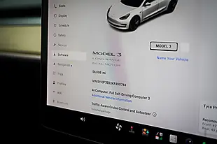 Used 2019 Tesla Model 3 Long Range White - Interior and Exterior details 17