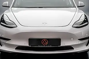 Used 2019 Tesla Model 3 Long Range White - Interior and Exterior details 9
