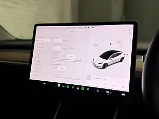 Used 2019 Tesla Model 3 Long Range White - Interior and Exterior details 15