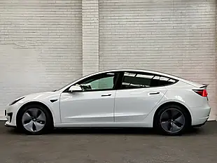 Used 2019 Tesla Model 3 Long Range White - Interior and Exterior details 2