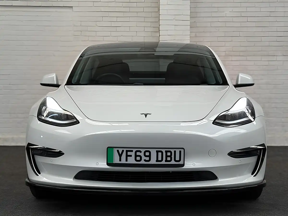 Used 2019 Tesla Model 3 Long Range White - Interior and Exterior details 3