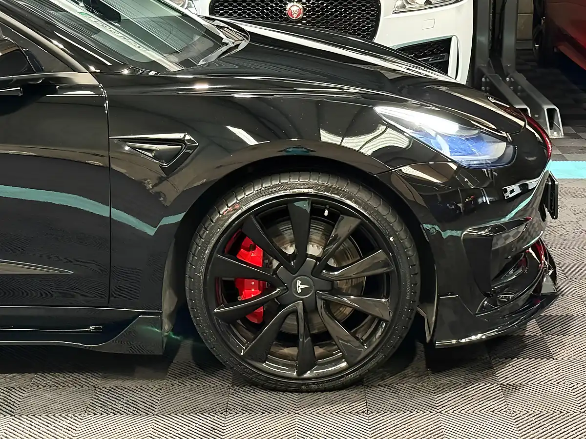 Used 2019 Tesla Model 3 Performance Black - Interior and Exterior details 13
