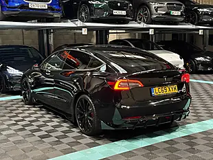 Used 2019 Tesla Model 3 Performance Black - Interior and Exterior details 7