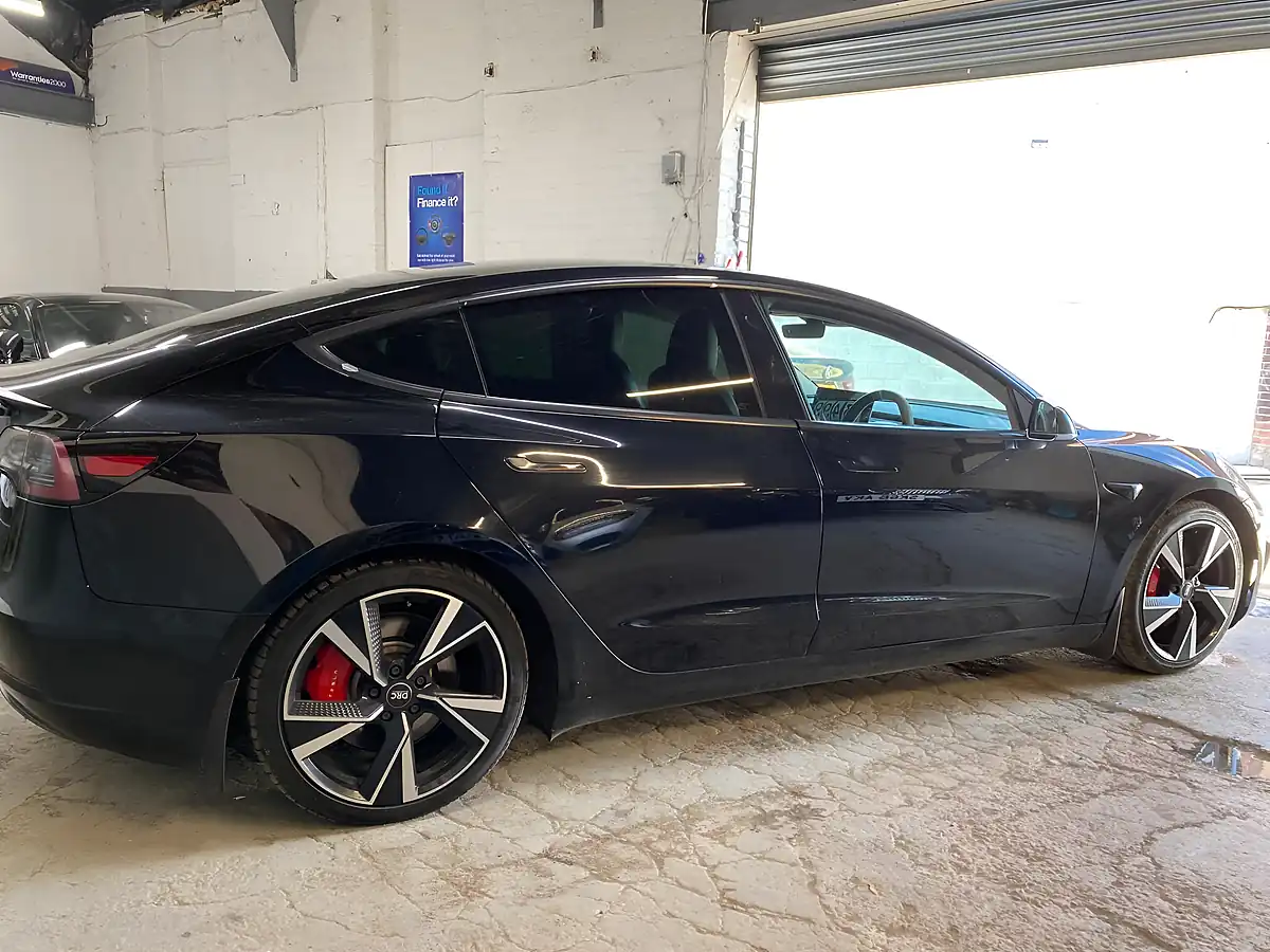 Used 2019 Tesla Model 3 Performance Black - Interior and Exterior details 9