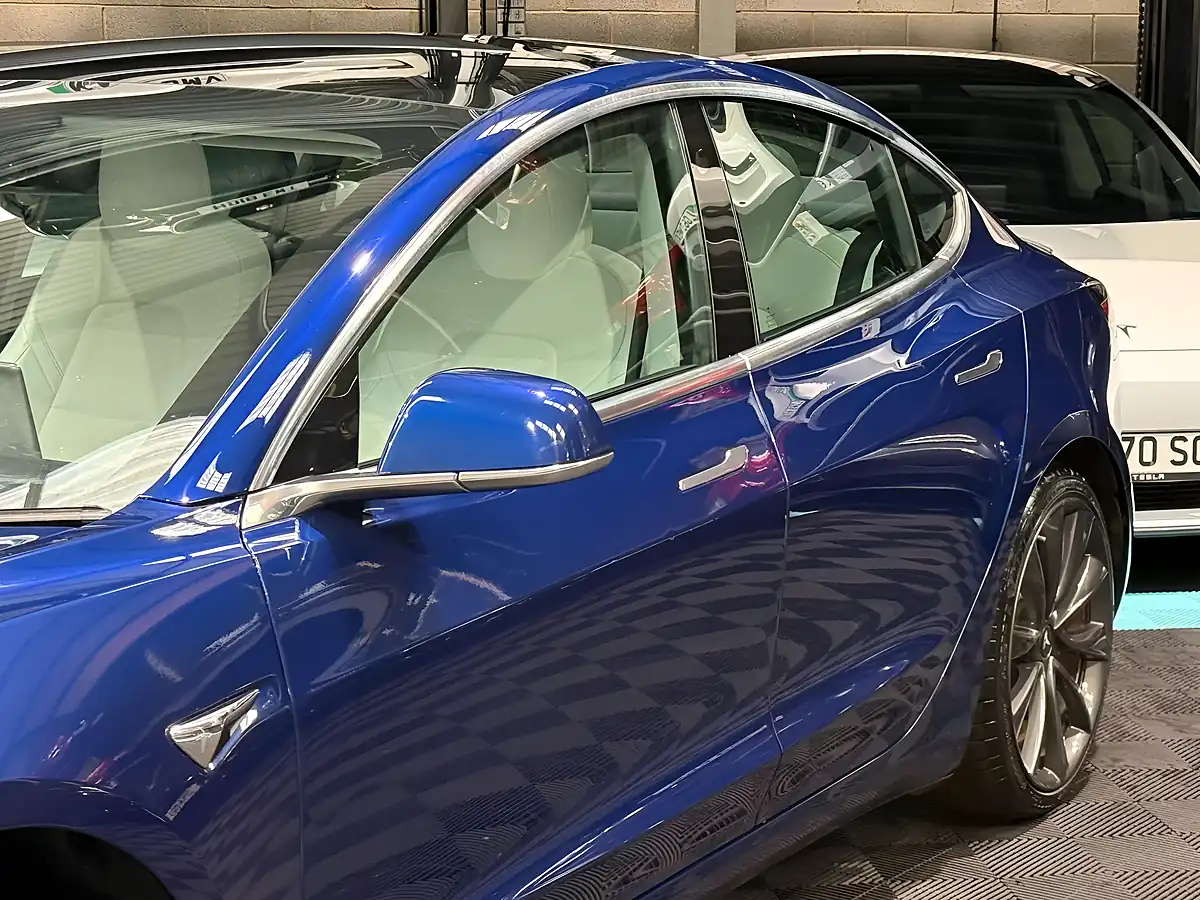 Used 2019 Tesla Model 3 Performance Blue - Interior and Exterior details 12