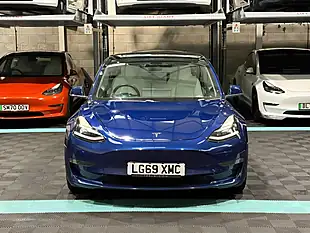 Used 2019 Tesla Model 3 Performance Blue - Interior and Exterior details 4