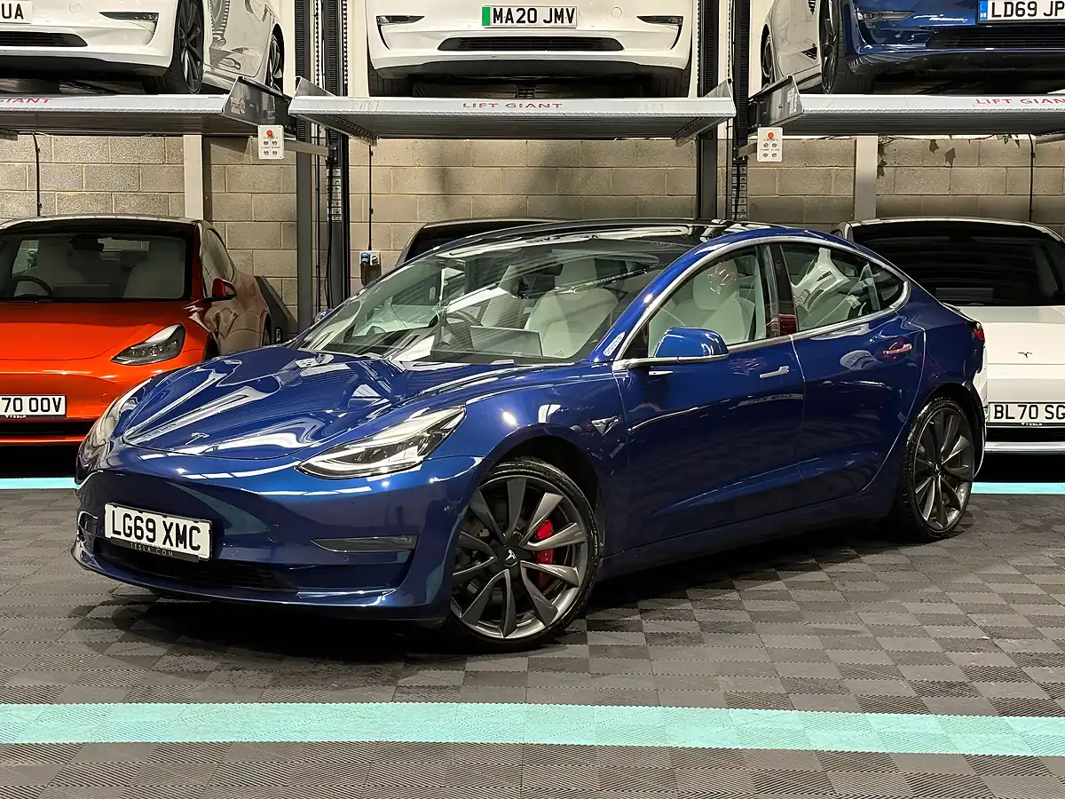 Used 2019 Tesla Model 3 Performance Blue - Interior and Exterior details 5