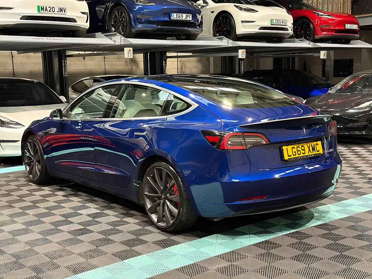 Used 2019 Tesla Model 3 Performance Blue - Interior and Exterior details 7