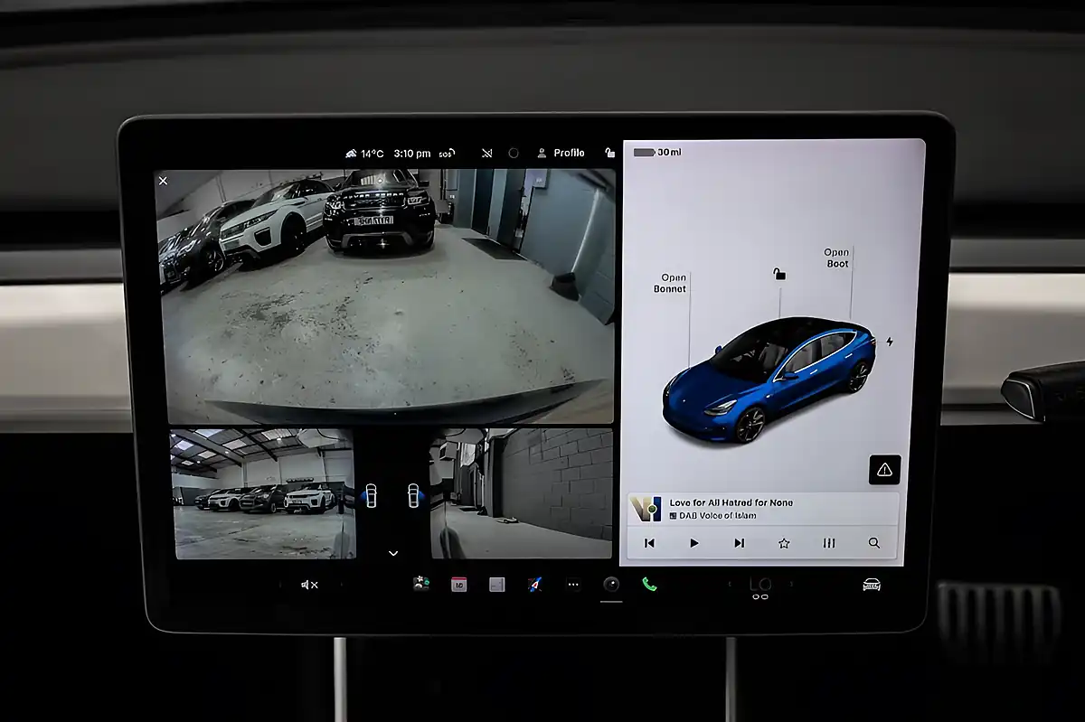 Used 2019 Tesla Model 3 Performance Blue - Interior and Exterior details 17