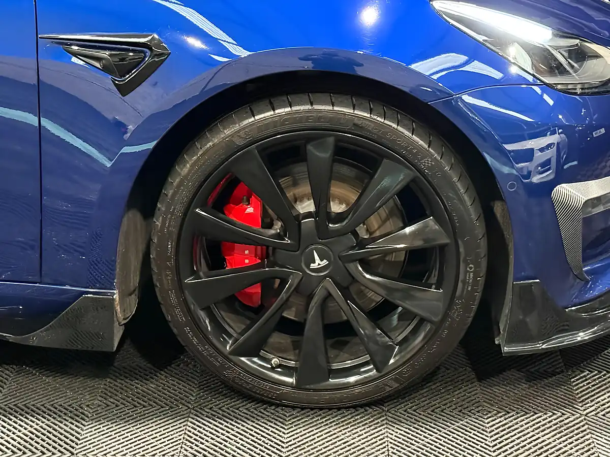 Used 2019 Tesla Model 3 Performance Blue - Interior and Exterior details 12
