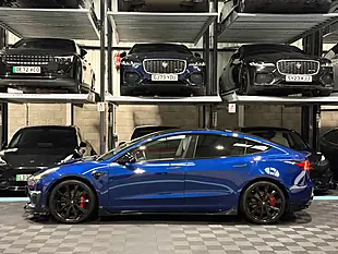 Used 2019 Tesla Model 3 Performance Blue - Interior and Exterior details 7